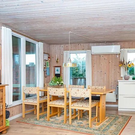 7 Person In Hvide Sande-by Traum Casa de Férias *