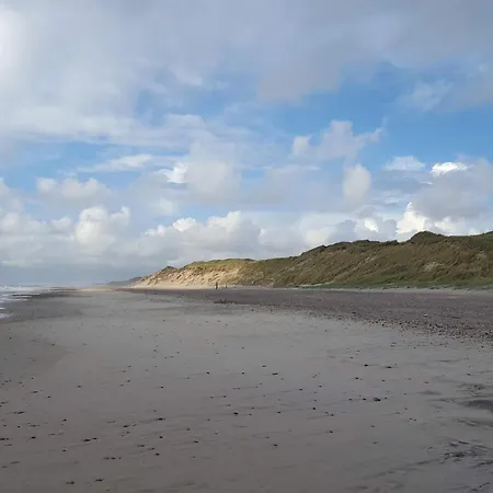 Casa de Férias 7 Person In Hvide Sande-by Traum