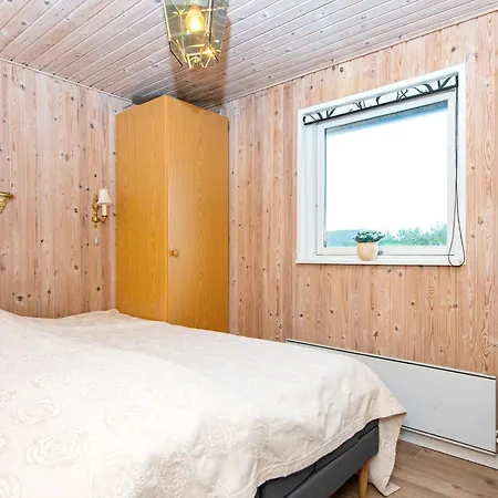 Semesterbostad 7 Person In Hvide Sande-by Traum