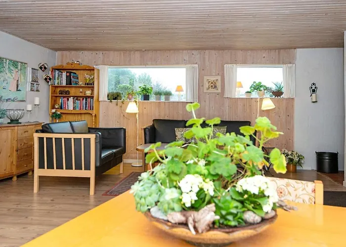 Сasa de vacaciones 7 Person In Hvide Sande-by Traum